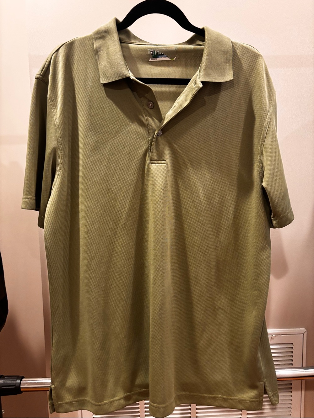 Men's Olive Green Button-Down Casual Shirt